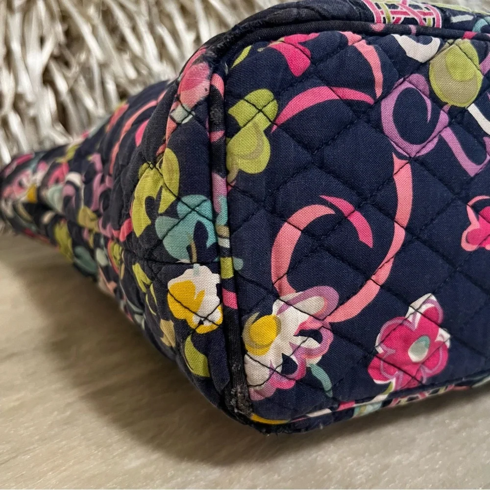 VERA BRADLEY Ribbons 2012 Mandy Tote
Pink Yellow Blue Floral Y2K Zipper Handles - Picture 11 of 15